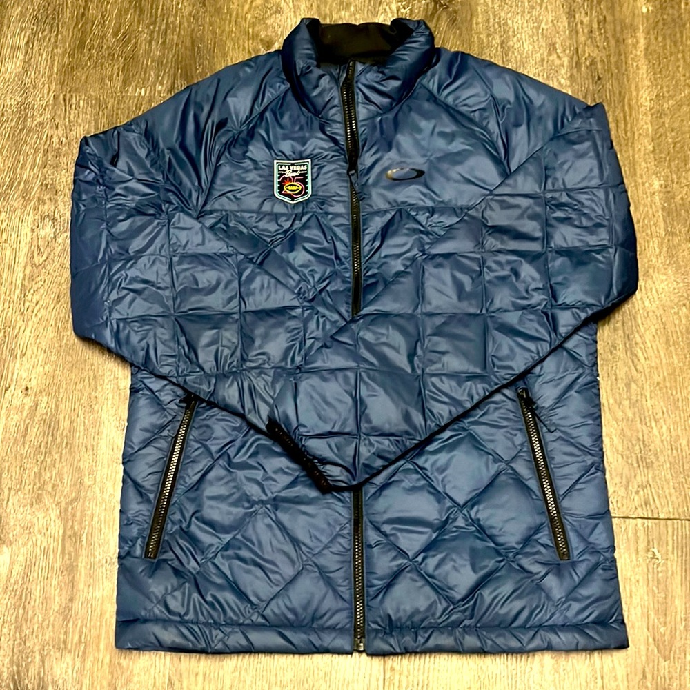 Oakley down puffer jacket. Las Vegas bowl edition. No stains or blemishes.